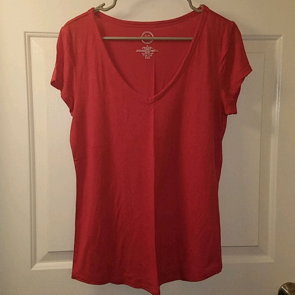 Maurices Red 24/7 Vneck Short Sleeve Tshirt